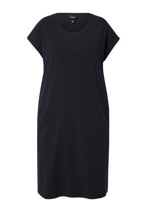 Černé šaty s krátkým rukávem vyrobené z měkké látky, s kulatým výstřihem a drobnou výzdobou u ramene s jemným vzorem.