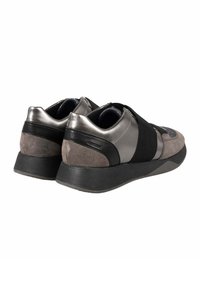 Geox SUZZIE D - Scarpe senza lacci - gun