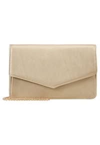 Guldig clutchväskan i syntetiskt läder med en vikbar klaff, kedjerem och slät textur. Den har en diagonal sydd design på framsidan.