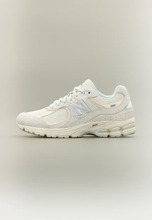 New Balance, Baskets basses - off-white