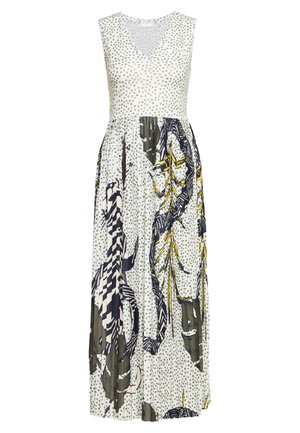 Vestido largo sin mangas con escote en V, base blanca, lunares verde oliva y patrones abstractos negros, amarillos y verde oscuro en una falda plisada.