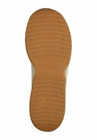 Sole della sneaker S. Oliver, realizzata in materiale gommoso marrone con un motivo testurizzato per migliorare la presa. Predominantemente piatta, con lievi dettagli di contorno.