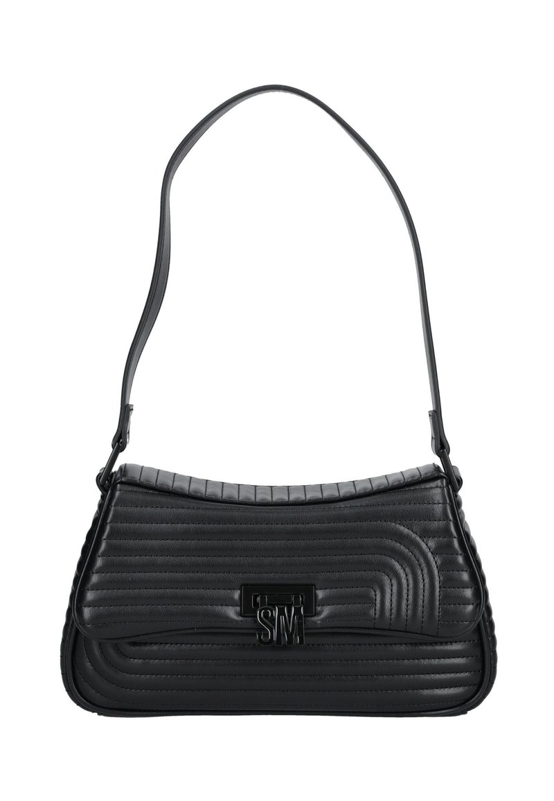 Sort læder skuldertaske med kviltede buede linjer, flaplukning og metal "SM" logo på forsiden af lukkemekanismen.