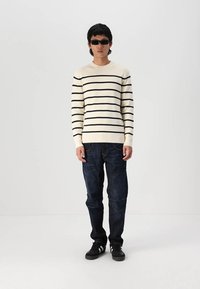 Only & Sons ONSPHIL CREW - Strickpullover - antique white