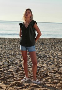 Next RUFFLE SLEEVE - REGULAR FIT - Blouse - black