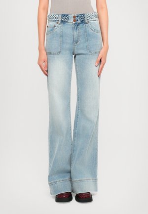 JUNO BRAIDED - Flared Jeans - anabell blue