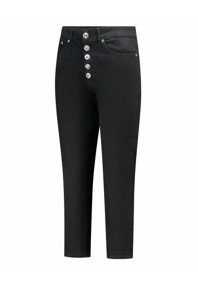 Pantaloni in denim nero dal design aderente, caratterizzati da cinque bottoni metallici sul davanti e due tasche. Texture liscia, lunghezza cropped.