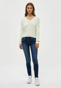 Desires DEGEISHA RIB V-PULLOVER - Pulover - gardenia
