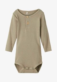 Niewybrane, overland trek