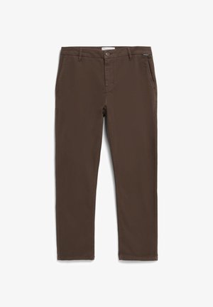 Braune Baumwollhosen mit geradem Bein, Knopfverschluss und zwei Seitentaschen; glatte Textur und minimale Verzierungen.