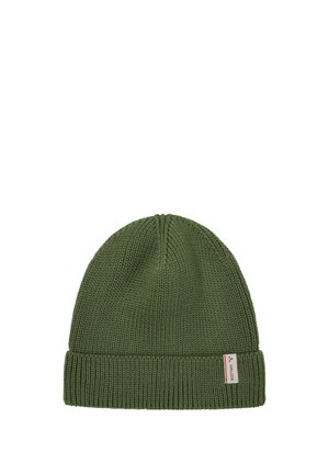 Grüne gestrickte Beanie-Mütze mit umgeschlagenem Rand und kleinem rechteckigem Markenetikett an der Seite mit dem Namen "Vaude."