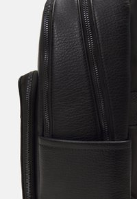 Valentino Bags SHIBA Z - Turistinė kuprinė - nero