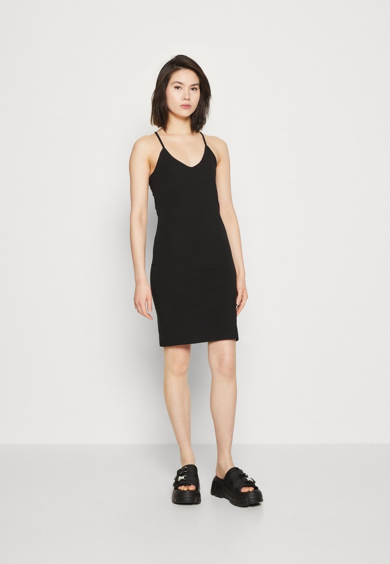 JDY JDYAVA S/L CROSS BACK DRESS JRS ATK - Φόρεμα σε ίσια γραμμή - black