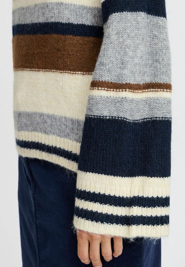 BYOKSANA STRIPED - Jumper3