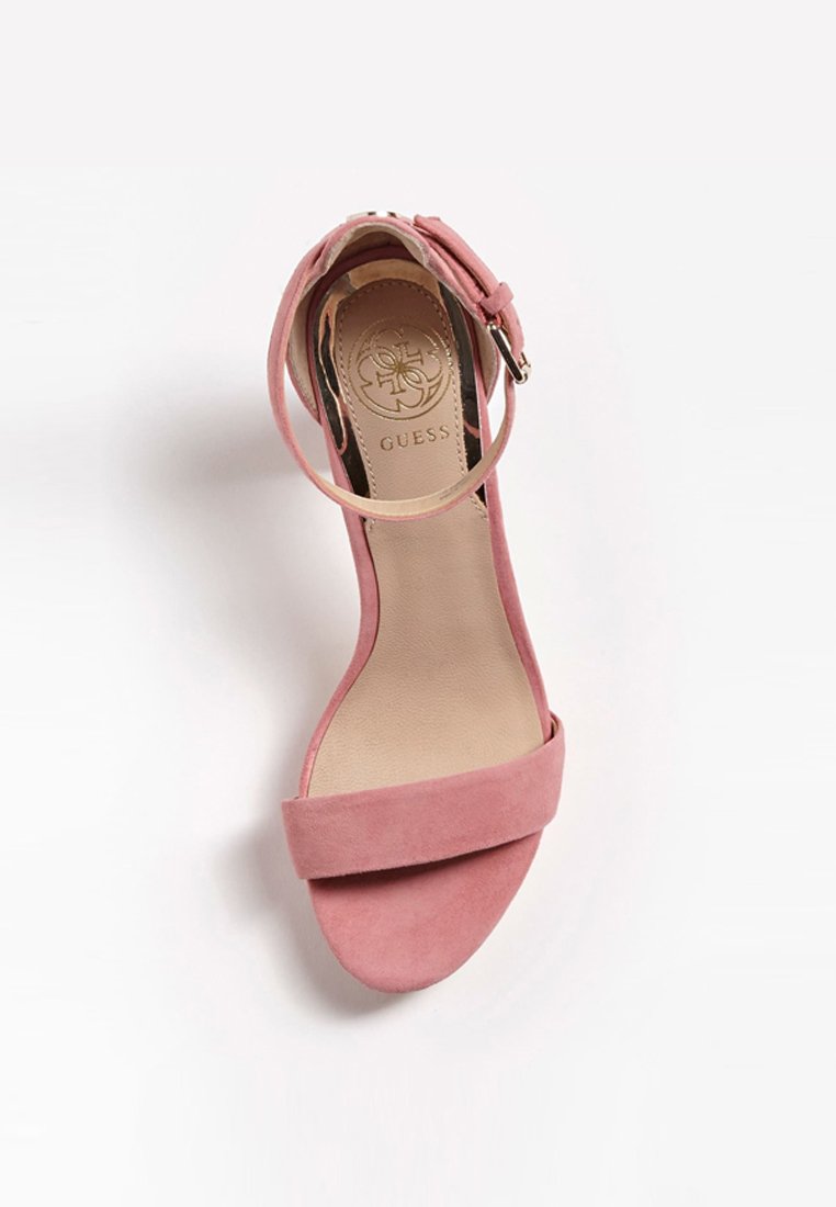 Guess OMERE - Sandali con tacco - rose/fuxia - Zalando.it