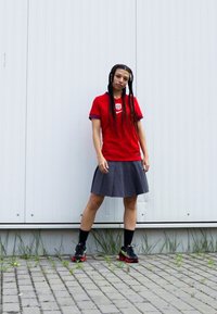 Thumbnail Image 2