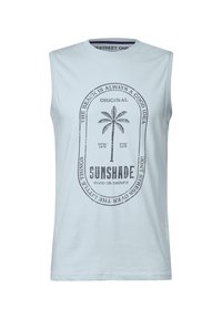 Světle modrá bezrukávová bavlněná tričko s grafickým motivem palmy a textem, s kulatým okrajem a kontrastním tmavým potiskem.
