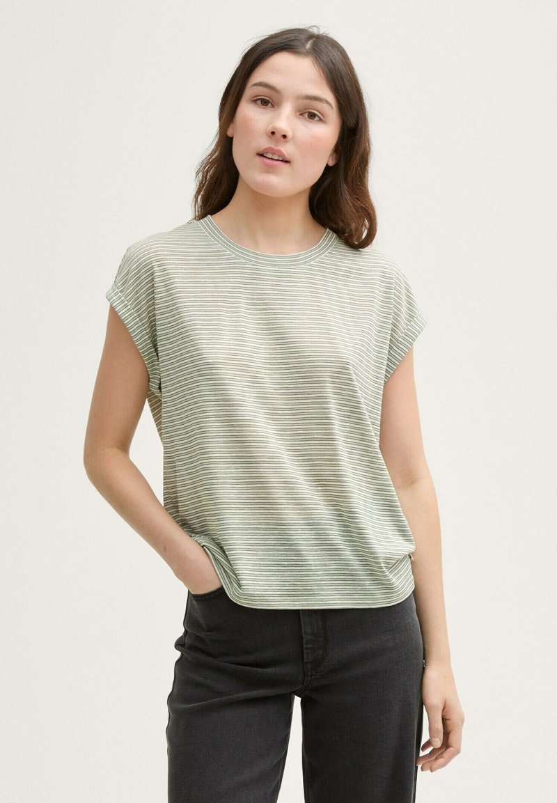 TOM TAILOR DENIM MIT STREIFENMUSTER - Triko s potiskem - green white stripe