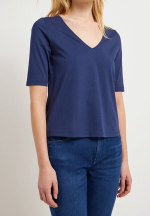 T-shirt basic