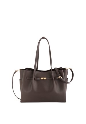 Dunkelbraune, strukturierte Ledertasche mit zwei oberen Griffen, verstellbarem Schultergurt und kleinem goldfarbenem Verschluss auf der Vorderseite.