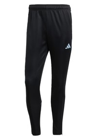 Černé sportovní kalhoty s tapered střihem, elastickým pasem a světle modrým logem na levém stehně. Hladká, lehká tkanina.