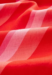 Next ASYMMETRIC SHOULDER - REGULAR FIT - Päevakleit - red pink stripe