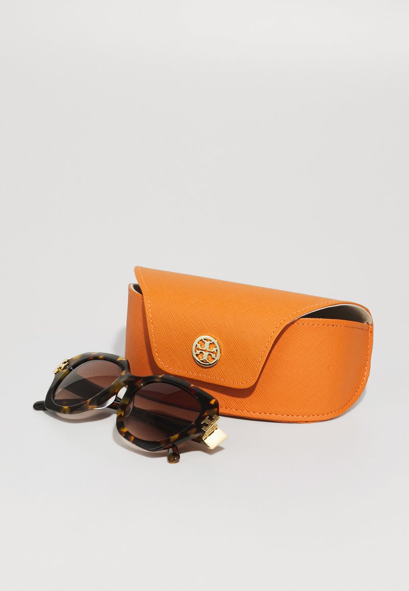 Tory Burch Tortoiseshell Sunglasses with Orange Logo Case Tory Burch | Accessories | Tory Burch Sunglasses Soft  main image 2