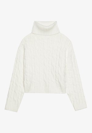 Hvit kabelstrikket høyhalset genser med en cropped silhuett, med ribbestrikkede mansjetter og kant. Myk tekstur med et koselig, chunky design.