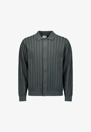 Donkergroene cardigan met een gemêleerd patroon, lange mouwen en vijf knopen. Heeft een kraagnek en ribgebreide manchetten en zoom.