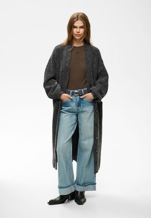 Gestuz, ALPHA LONG CARDIGAN - Gilet - charcoal