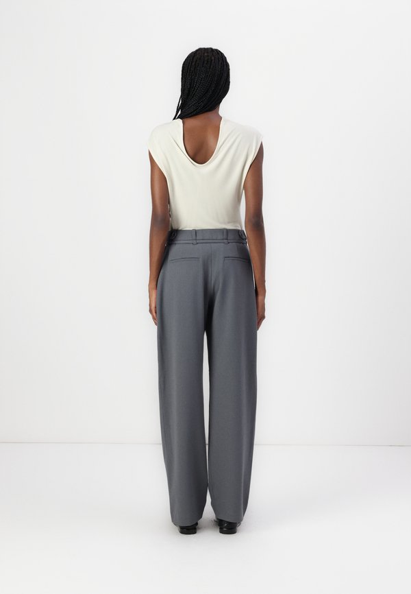 LUZA TROUSERS  - Trousers - iron gate4