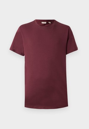 Burgundia crew kaelusega t-särk pehmest puuvillast, lühikeste varrukatega, klassikalise lõikega, sirge äärisega, ilma mustrite või metalldetailideta.