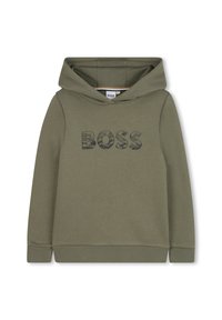 Olivengrønn hettegenser laget av myk stoff, med en stor "BOSS" logo i teksturert svart trykk på forsiden.