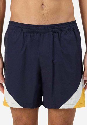 Pantaloni da bagno blu navy con cintura elastica, caratterizzati da accenti diagonali bianchi e gialli, realizzati in tessuto leggero per il massimo comfort.