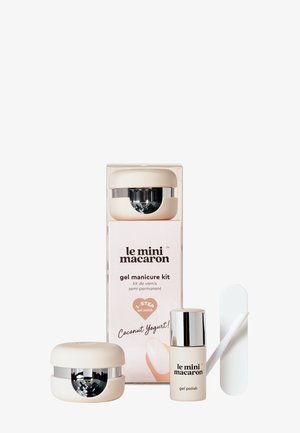 GEL MANICURE KIT COCONUT YOGURT - Zestaw do pielęgnacji paznokci