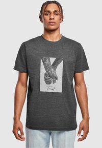 Mister Tee TRUST - Camiseta estampada - charcoal