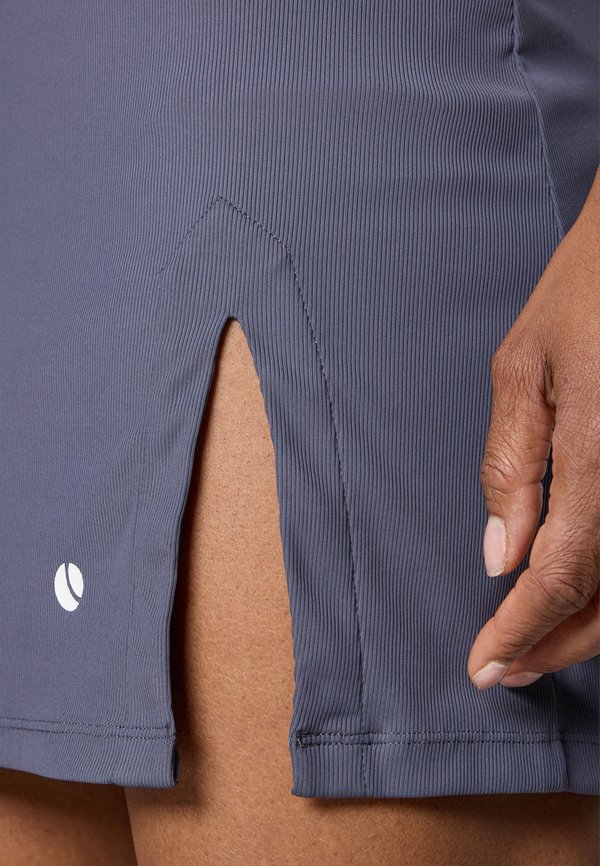 ACE DRESS - Sports dress - odyssey gray4