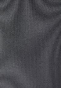 Vero Moda Tall VMCHLOE  - Langarmshirt - asphalt