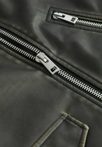 Next DISTRESSED REGULAR FIT - Imiteret læderjakke - black