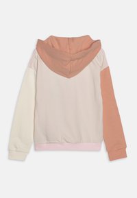 Felpa con cappuccio in morbido cotone, caratterizzata da un design a blocchi di colore con sezioni rosa chiaro, beige e pesca pastello. Polsini e orlo a costine.