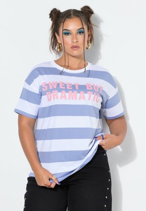 Studio Untold, - T-shirt z nadrukiem
