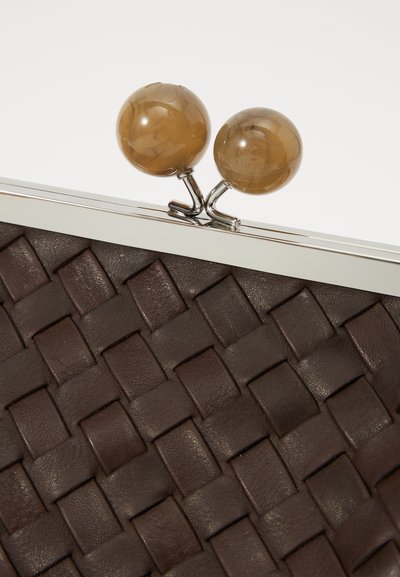 WEEKEND MaxMara PANCIA - Mala de mão - marrone