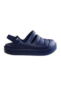 Σανδάλι navy μπλε slip-on με ρυθμιζόμενο λουράκι στη φτέρνα, υφασμάτινο πάνω μέρος με οπές αερισμού και παχιά σόλα.