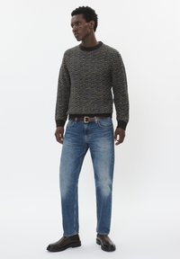 Matinique MAMIKE - Džinsi ar taisnām starām - vintage stone