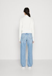 Noisy May NMNELLA HIGH NECK CROP - Camisola - sugar swizzle