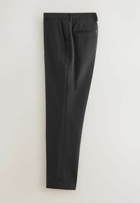 Schwarze Hosen mit einem eleganten Design, ausgestattet mit einer einzelnen Gesäßtasche, flachem Vorderteil und einer glatten Textur, hängen vor einem neutralen Hintergrund.