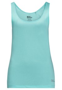 Camiseta sin mangas de color azul claro hecha de una tela suave, con un escote redondeado y un pequeño logo en la parte inferior derecha.