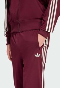 adidas Originals FIREBIRD  - Παντελόνι φόρμας - maroon   off white