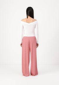 Gina Tricot STRIPED SOFT TROUSERS - Nadrágok - white/red