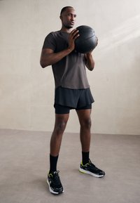 ICANIWILL STRIDE RAGLAN - Sportfelső - charcoal